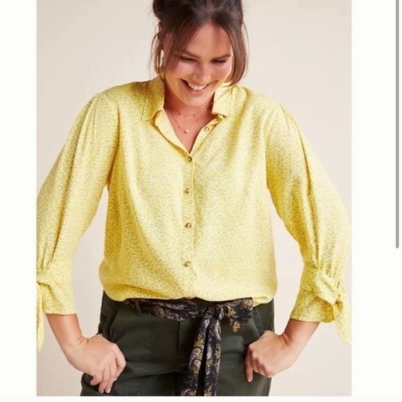 Anthropologie Maeve Blithe Button Down Blouse in Yellow 0 NWOT - Picture 2 of 10